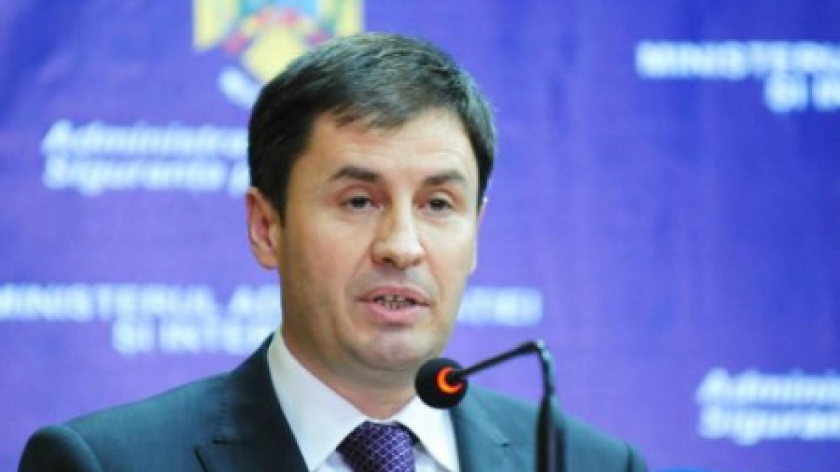 sindicalisti despre disponibilizarile din mai sunt prea multi jandarmi si pompieri trebuie angajati