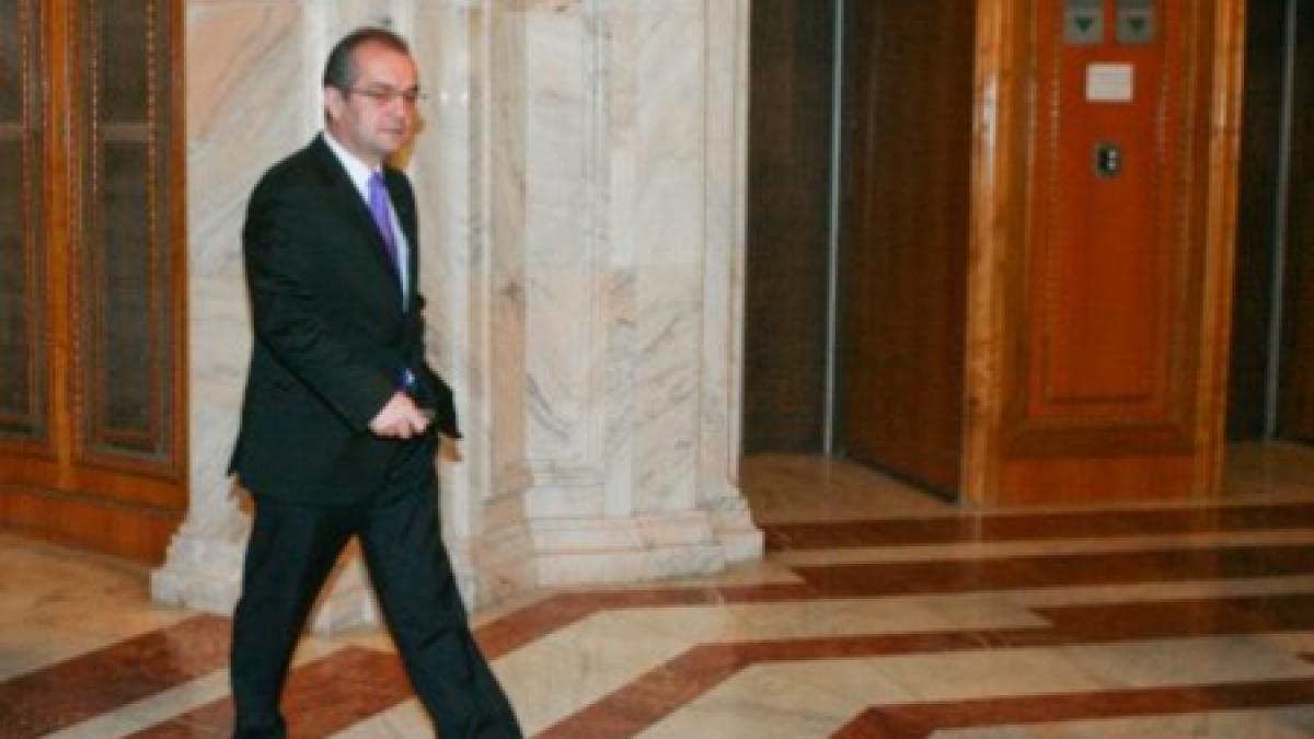 emil boc partea cea mai grea a crizei este depasita