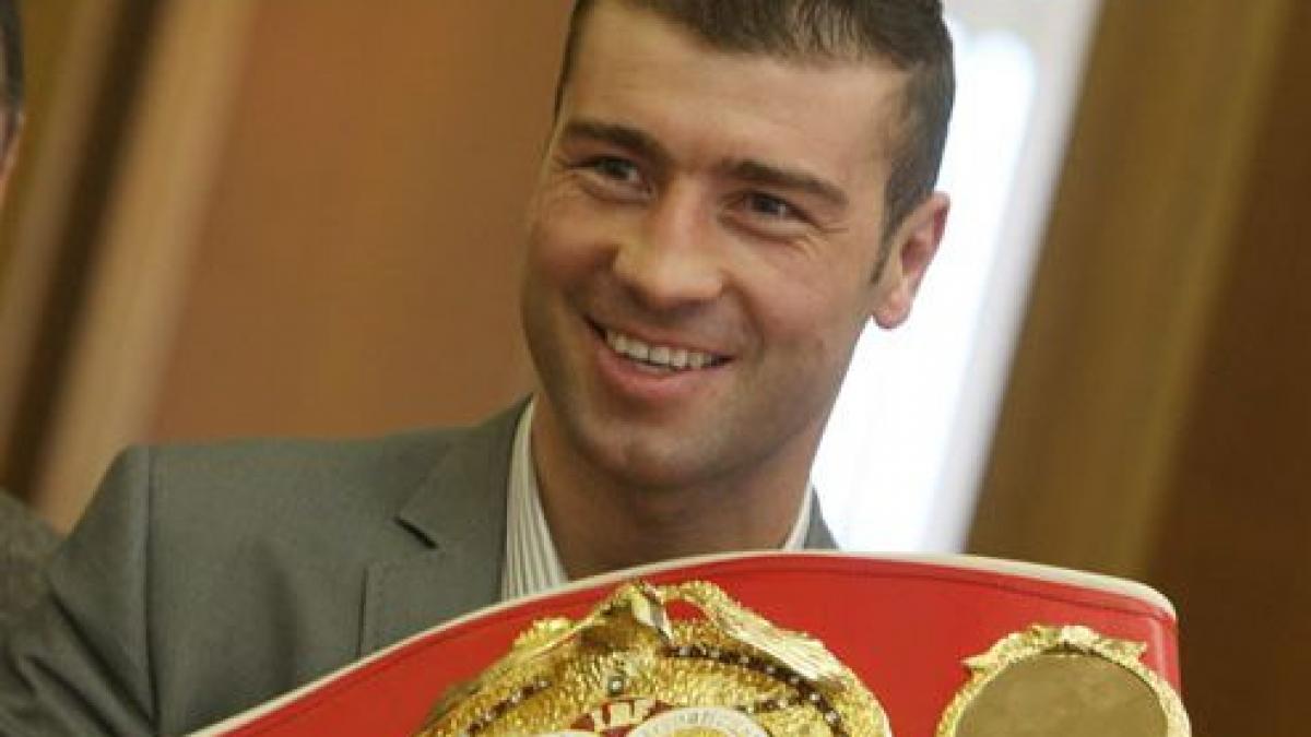 bute isi apara centura pentru a saptea oara pe 19 martie adversar brian magee