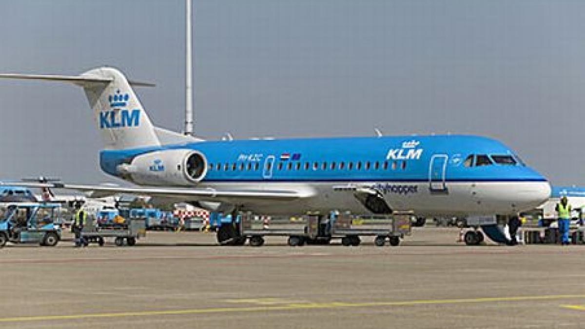 o cursa klm a aterizat de urgenta pe aeroportul otopeni pentru a acorda ingrijiri medicale unei