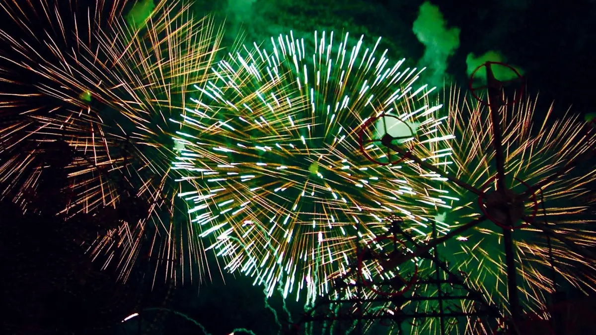 revelion de criza in toata tara romanii se vor putea bucura de spectacole doar in unele orase