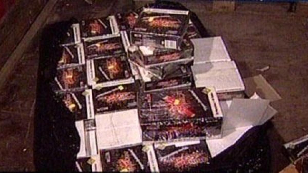 ilfov 25 de tone de artificii si pocnitori de peste 50 000 de euro confiscate de politisti