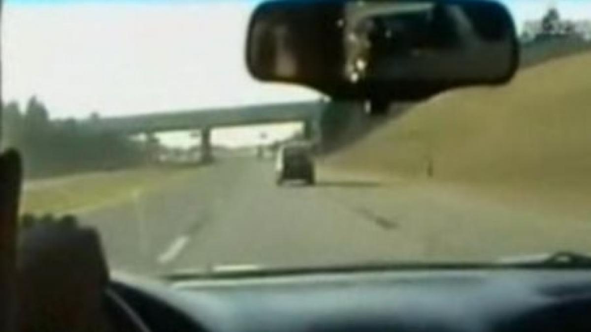 sua a fost arestat dupa ce s a inregistrat conducandu si masina tunata peste limita legala