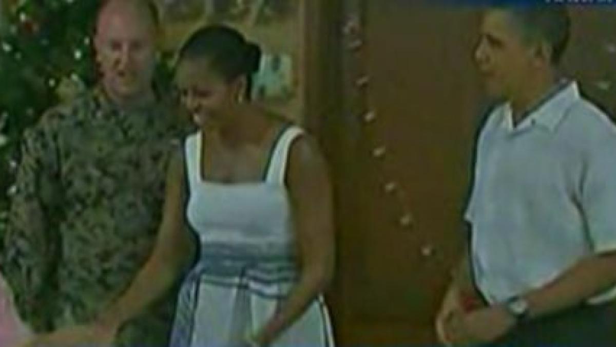 barack obama si sotia sa au petrecut craciunul alaturi de militari in hawaii