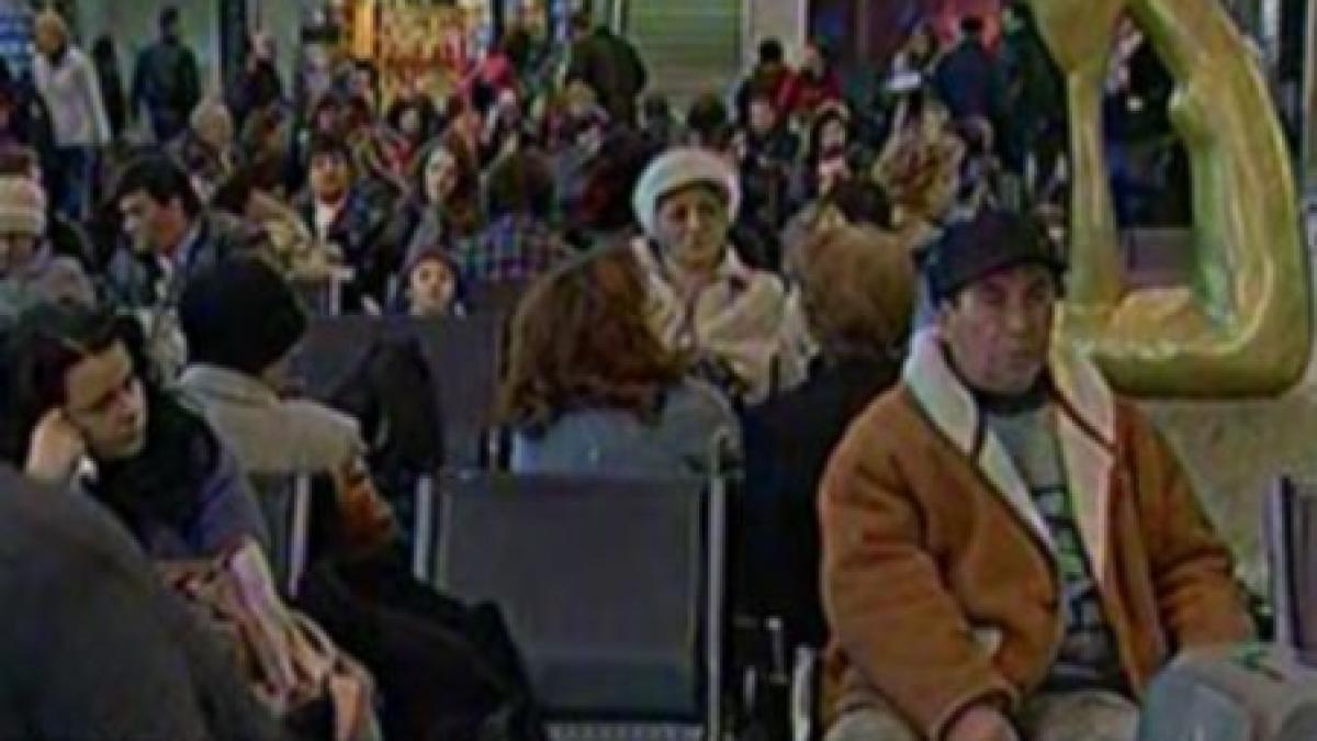 peste jumatate din zborurile aeroportului otopeni au fost anulate din cauza lipsei pasagerilor