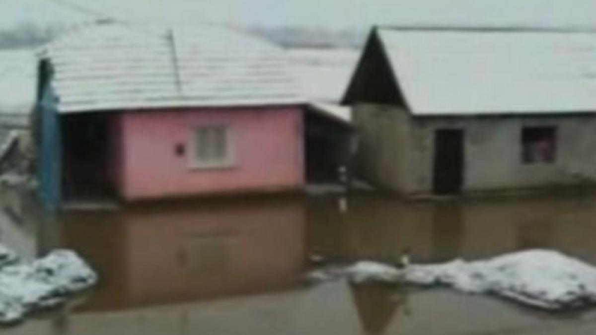 sarbatori de iarna cu inundatii intr o comuna din satu mare
