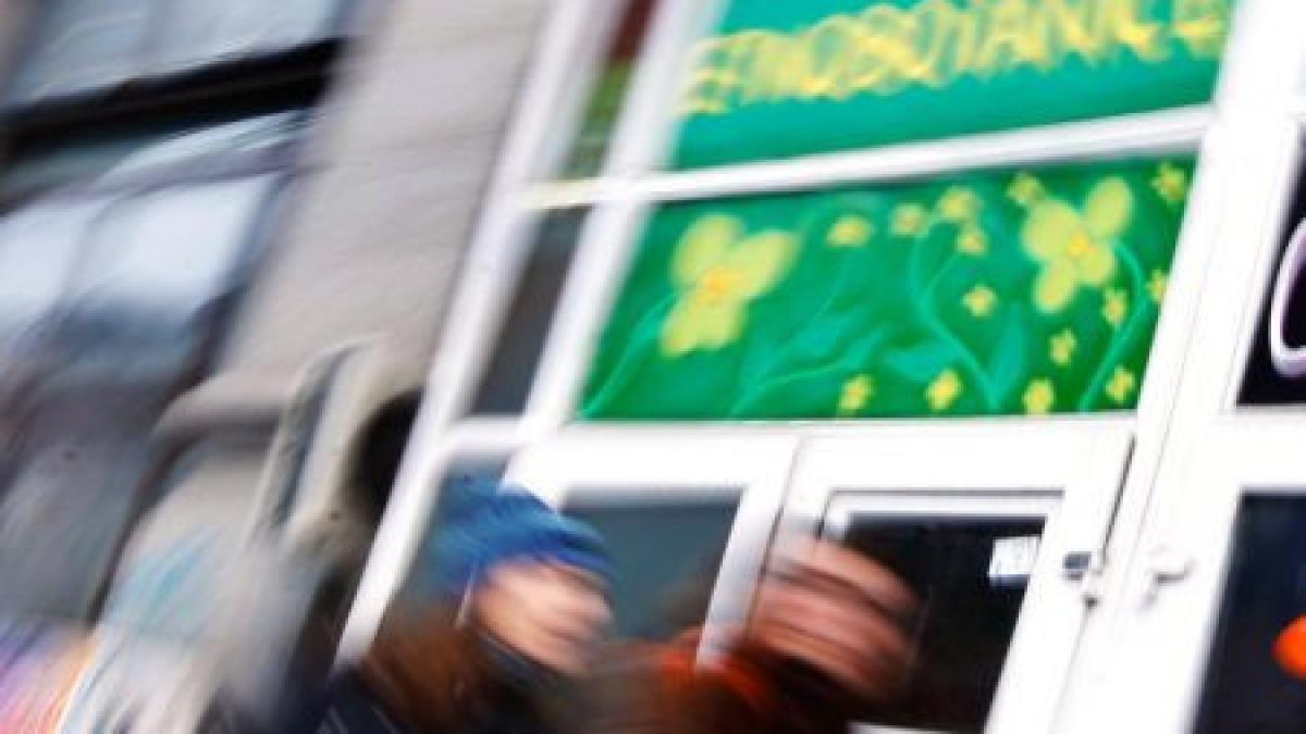 un adolescent din iasi a ajuns la spital dupa ce a consumat plante halucinogene