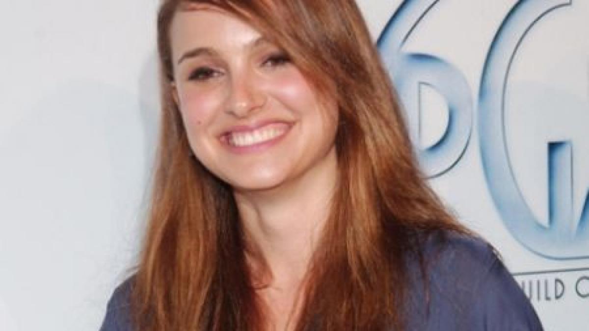 natalie portman a anuntat ca este insarcinata