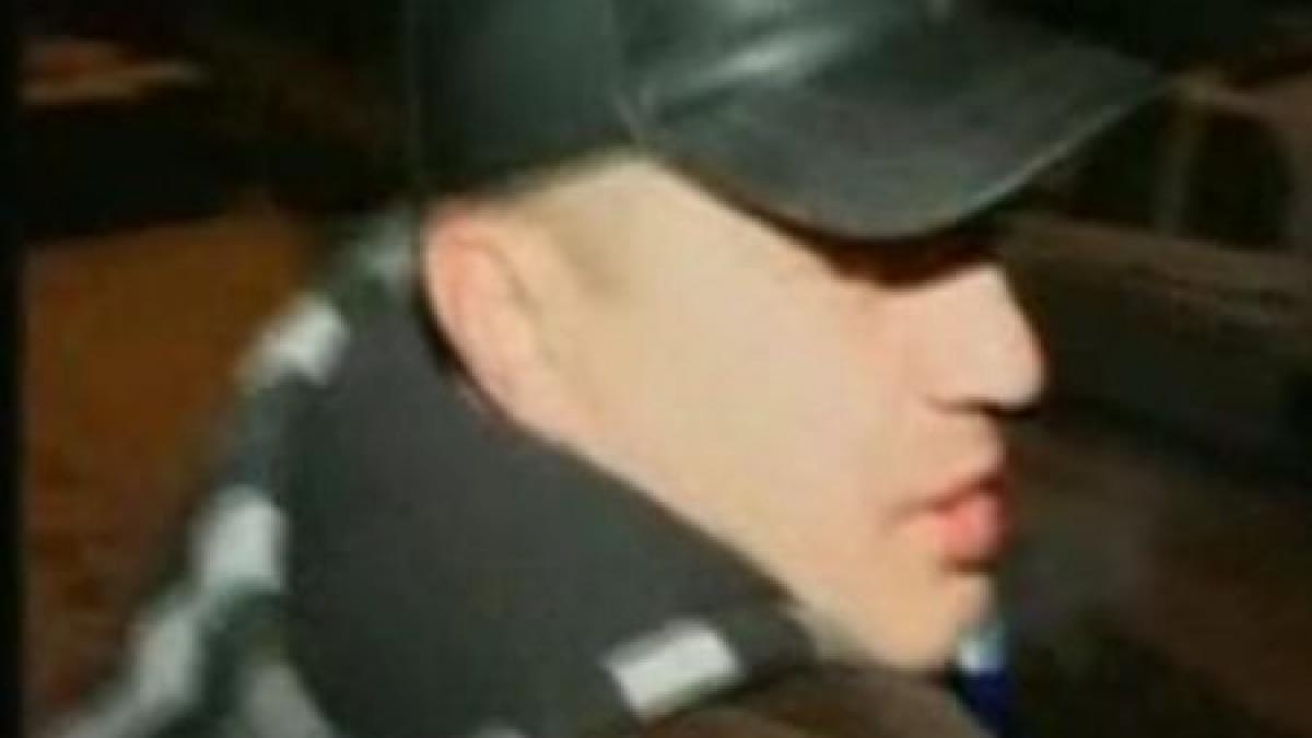 barbatul care si a injunghiat un vecin pentru un bulgare de zapada a fost prins