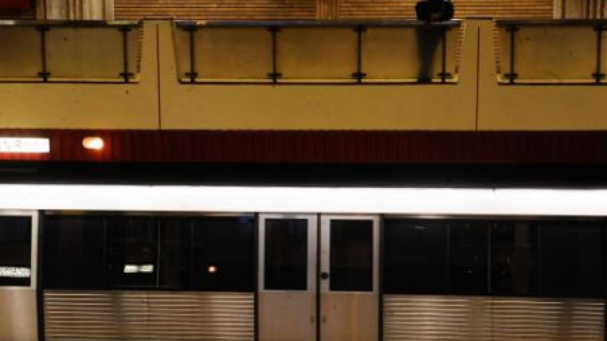 incident la metrou o garnitura s a defectat la statia eroii revolutiei