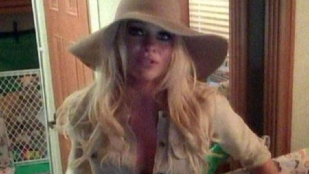 pamela anderson in stare de soc dupa ce a fost hartuita de un fan in tren