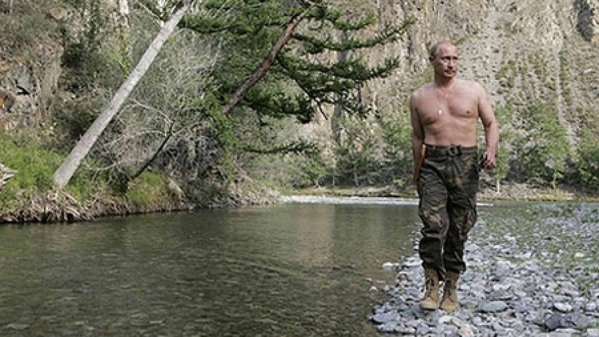 varful putin un munte din kirgizstan va purta numele premierului rus