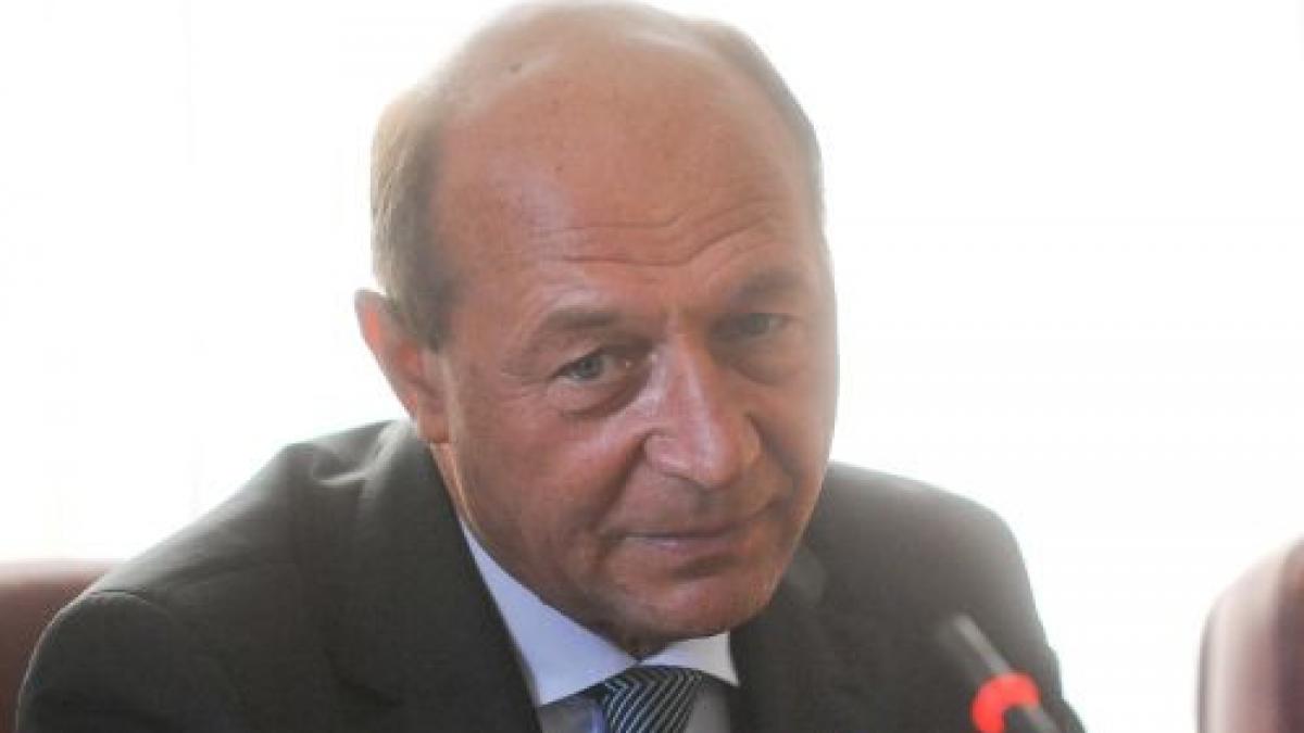 basescu imi asum responsabilitatea politica a intarzierii aderarii romaniei la schengen basescu imi asum responsabilitatea politica a intarzierii aderarii romaniei la schengen