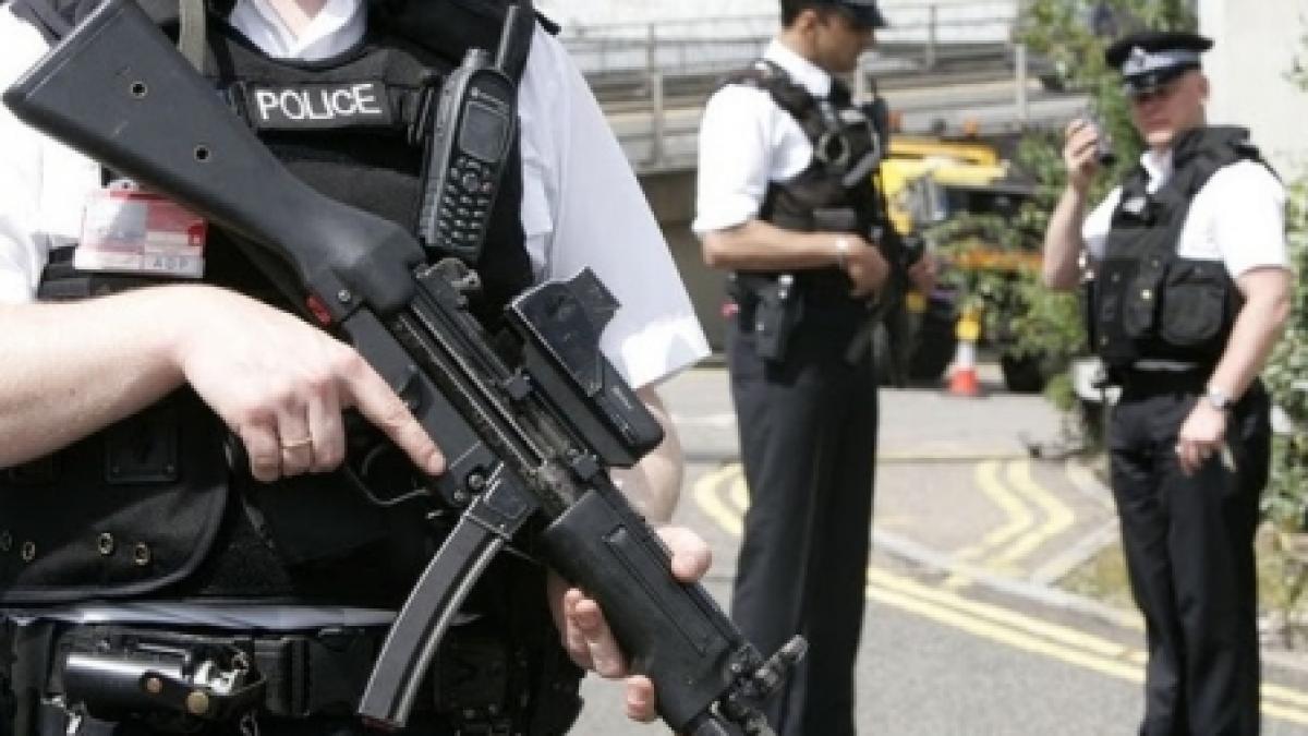 alerta terorista de nivel grav la londra autoritatile au sporit masurile de securitate in special