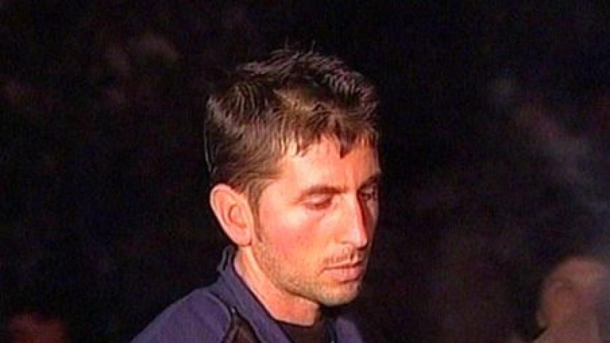 asasinul de la cernavoda povesteste anchetatorilor cum i a omorat pe sotii garoafa