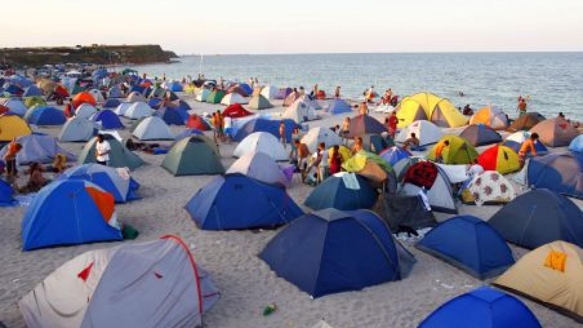 adio cort pe malul marii un proiect de lege ar putea interzice camparea pe plajele din romania
