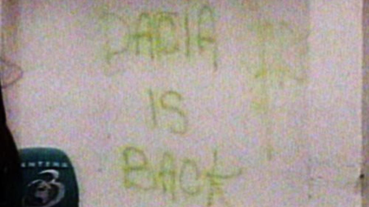 ambasada ungariei in romania vandalizata mesaje obscene si iredentiste scrise pe gardul institutiei