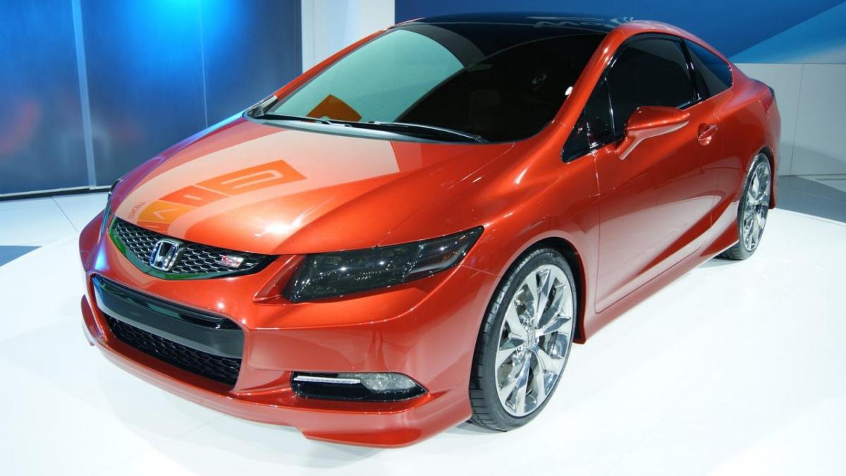 honda surprinde audienta de la detroit prin conceptele civic si coupe si civic sedan