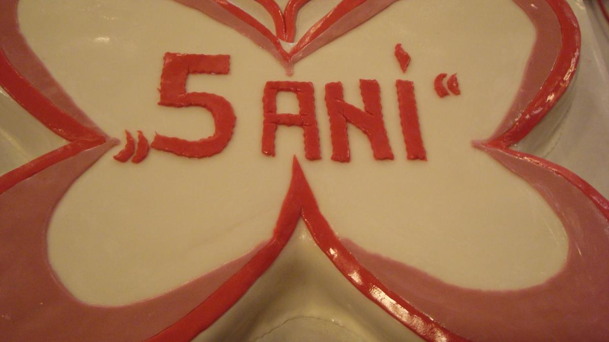 euforia tv implineste 5 ani afla detalii despre gala de sambata de la ora 20 00