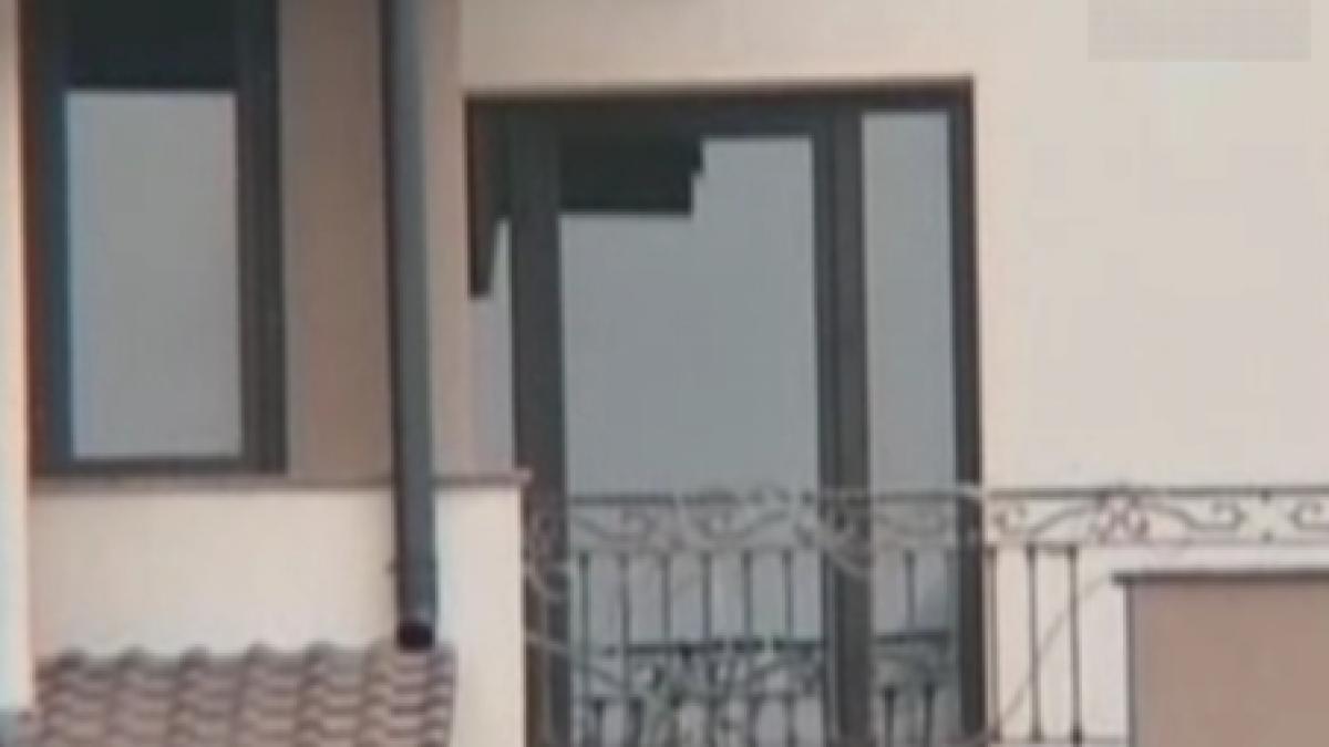 jaf de 50 000 de lei la constanta hotii surprinsi in casa de proprietar