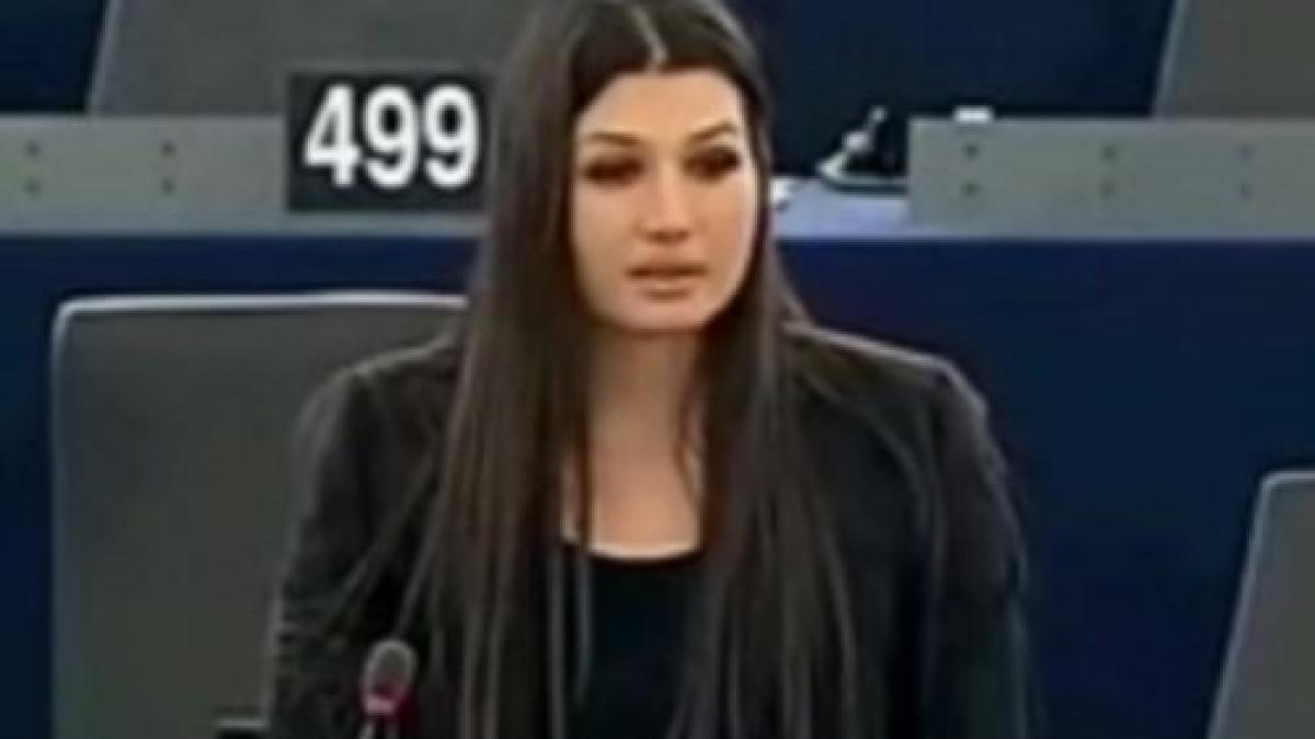 elena basescu a gafat din nou in parlamentul european