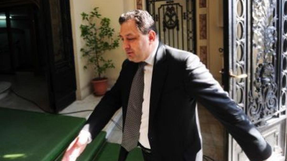 americanii l au numit pe vanghelie primarul general al capitalei