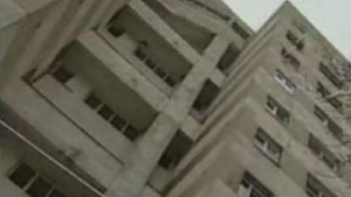 grupare specializata in fraude imobiliare destructurata de politistii din galati