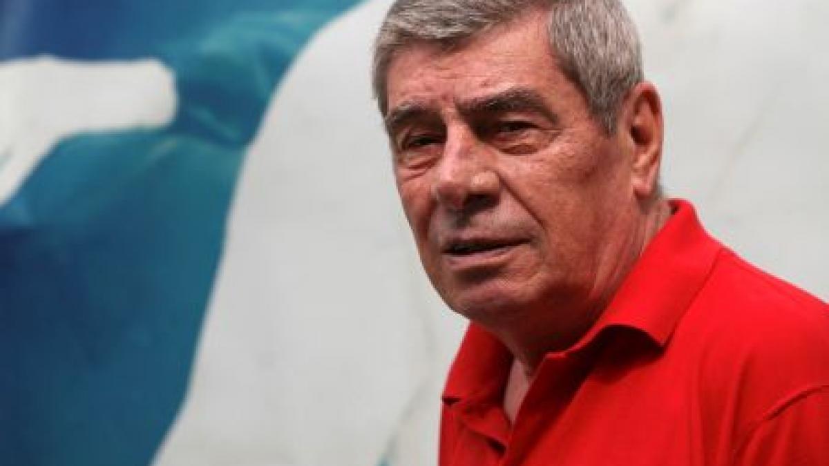 actorul mitica popescu operat la umar dupa ce a cazut de pe scena