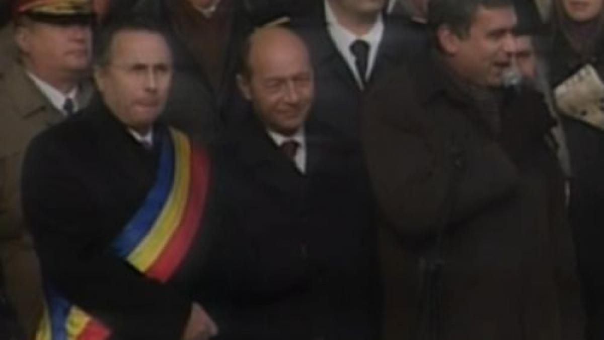 basescu huiduit la manifestarile din iasi prilejuite de ziua unirii principatelor