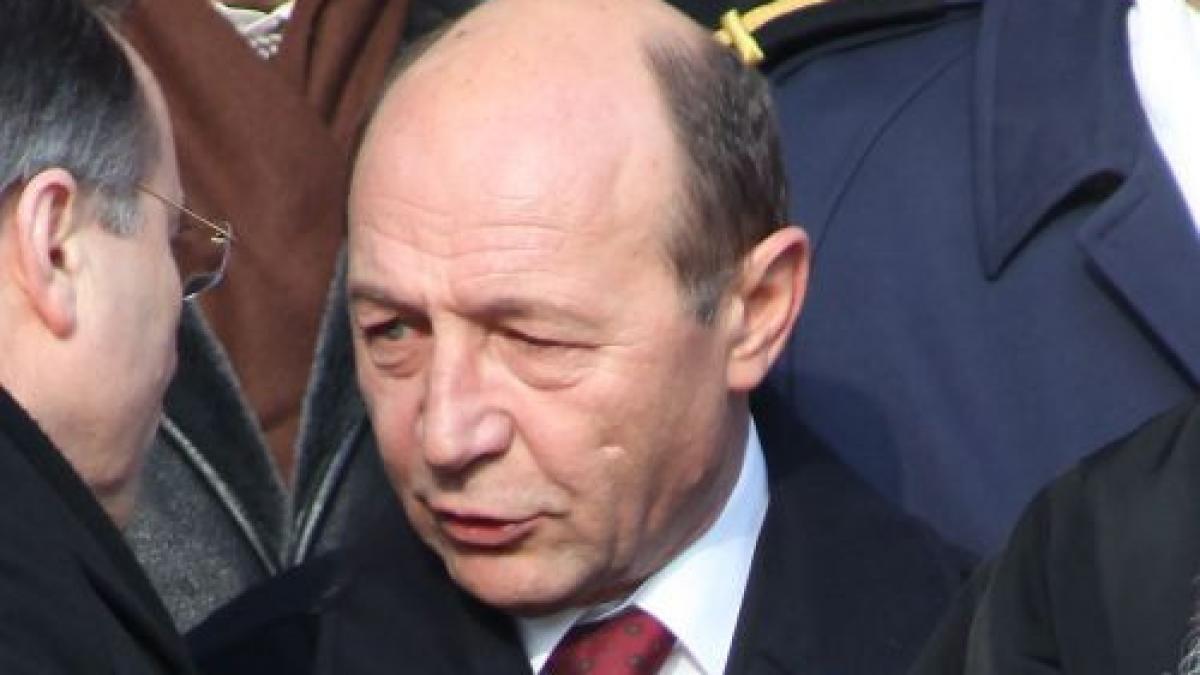 cum s a schimbat relatia basescu popor intr un an discursurile de la ziua unirii din 2010 si 2011