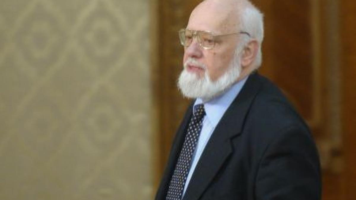 gelu voican voiculescu cere despagubiri de 750 000 de euro pentru suferintele la care a fost supus