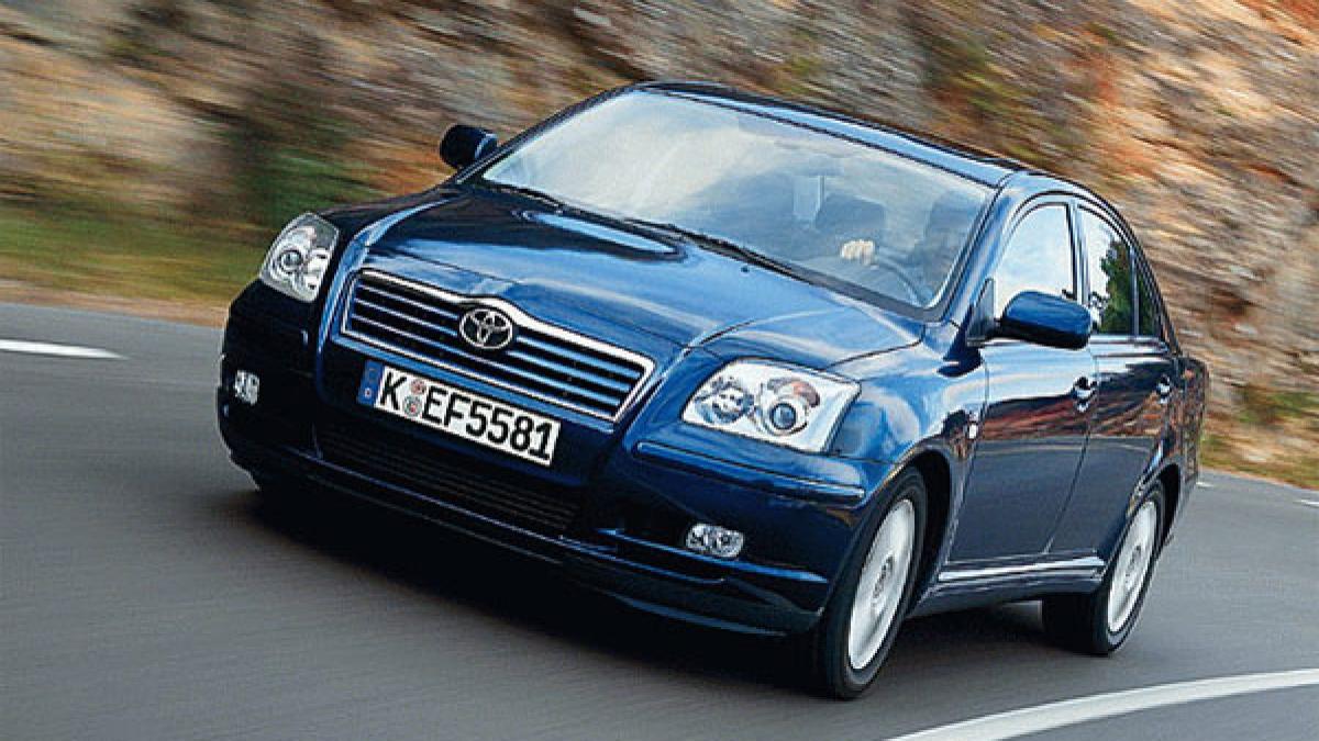 toyota recheama in service 1 5 milioane de modele avensis inclusiv din romania