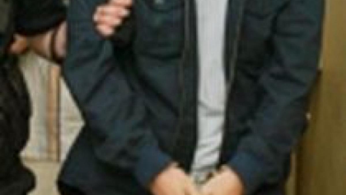 alba iulia cunoscut om de afaceri arestat pentru viol pedofilie si pornografie infantila