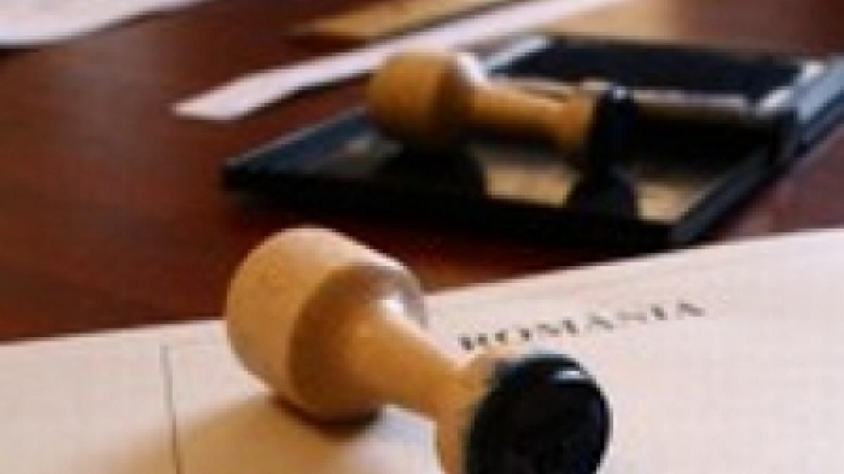 romanii din strainatate ar putea vota prin posta la alegerile prezidentiale si general