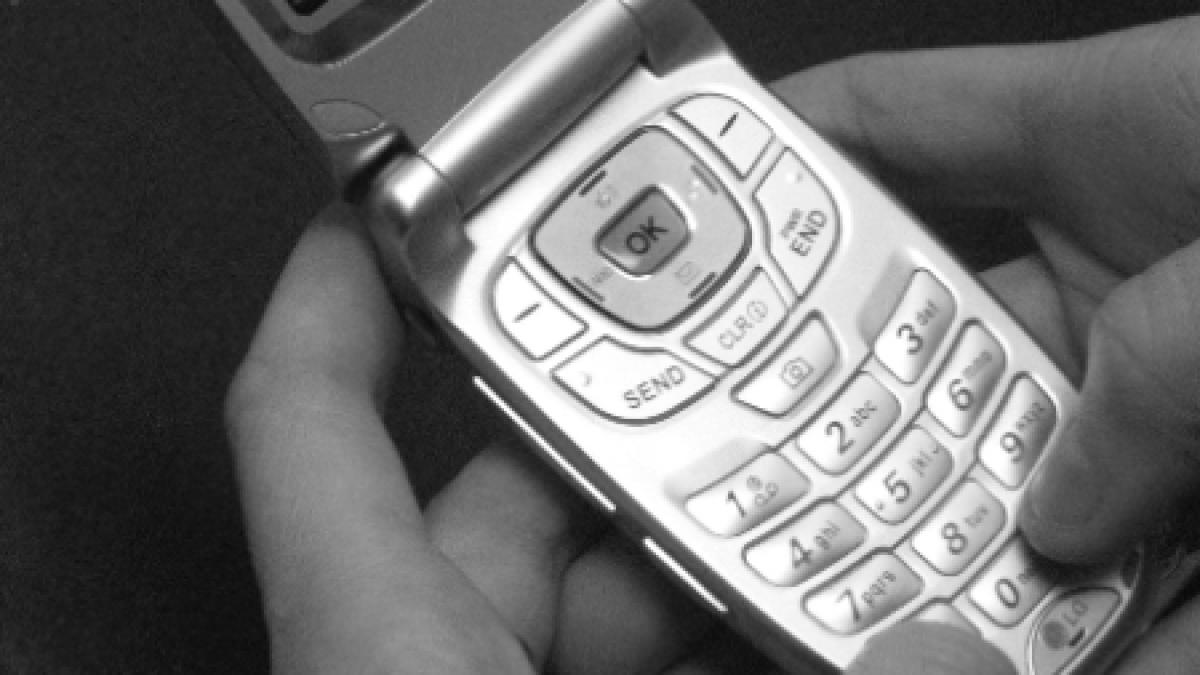 bancile au cheltuit 1 5 milioane de euro in 2010 pentru a da sms uri datornicilor bancile au cheltuit 1 5 milioane de euro in 2010 pentru a da sms uri datornicilor