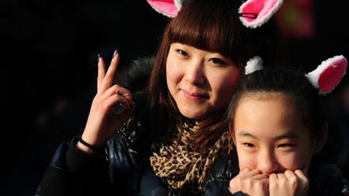 chinezii au intampinat anul iepurelui de metal