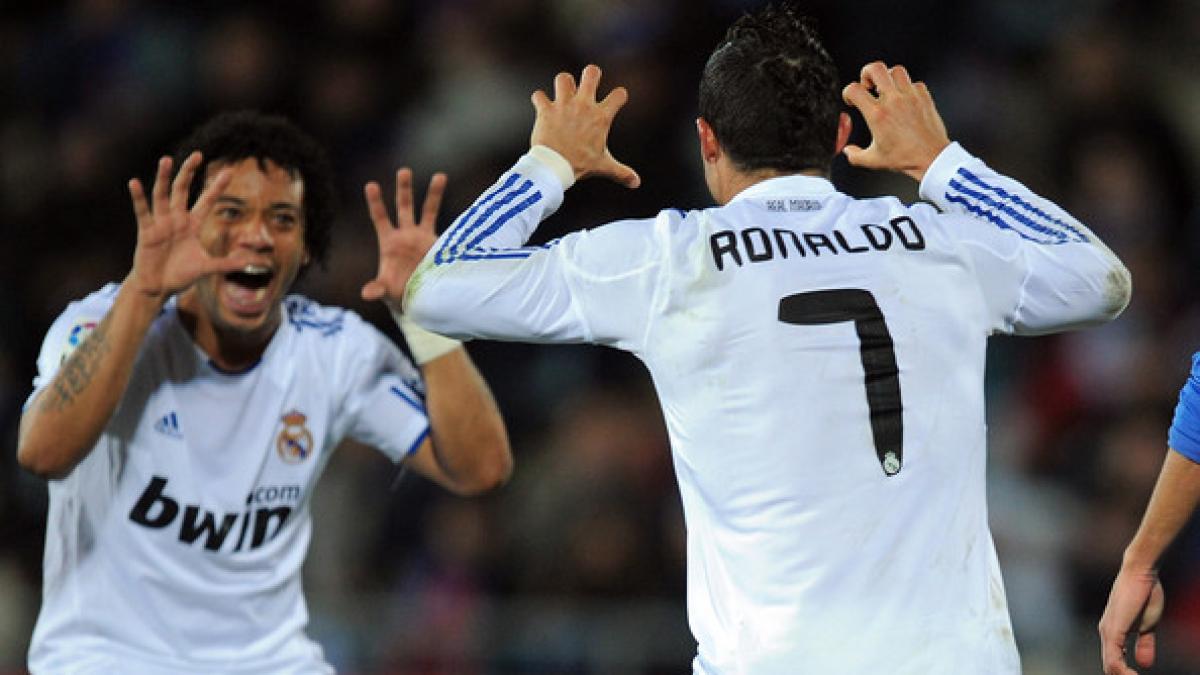 la liga real madrid castiga in zece oameni si se apropie la cinci puncte de barcelona