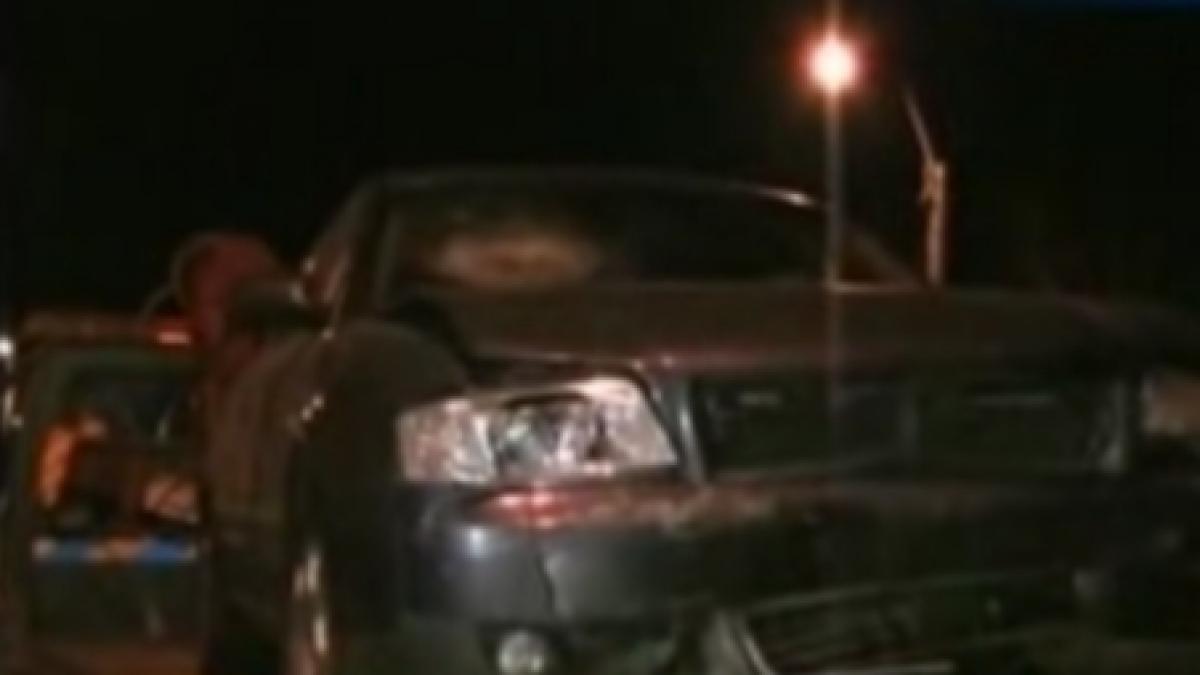 interlopii din piatra neamt s au ciocnit la bacau doua persoane au ajuns la spital