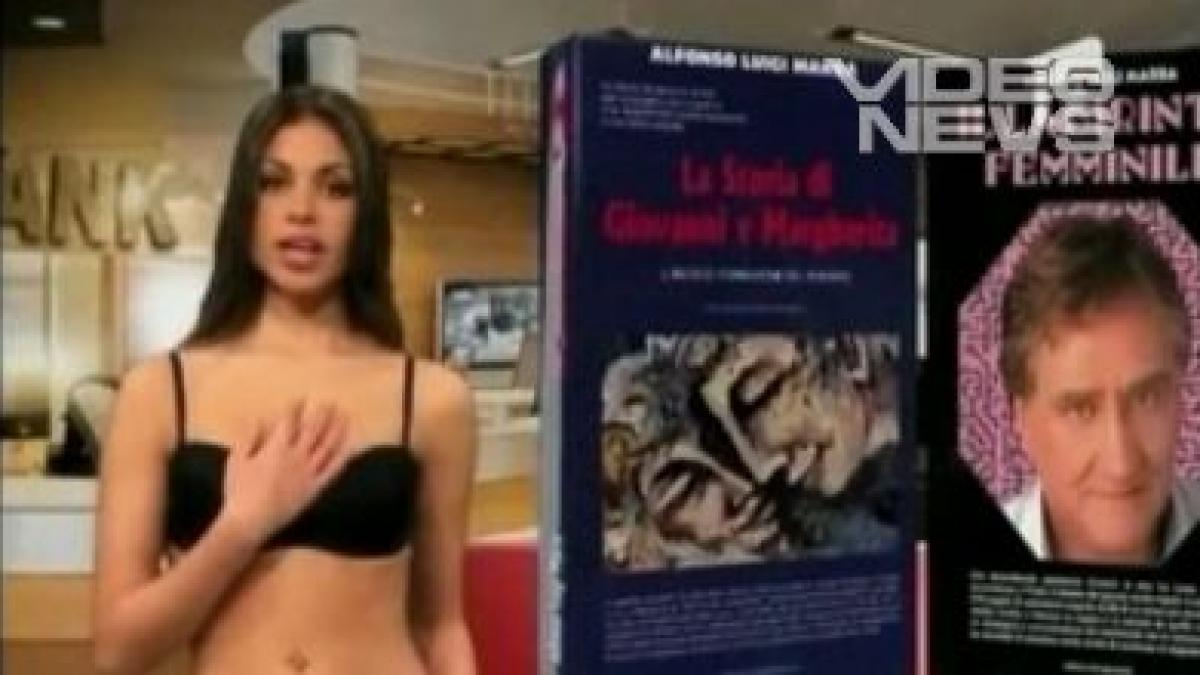 silvio berlusconi judecat sub acuzatia ca a platit o minora pentru a intretine relatii sexuale