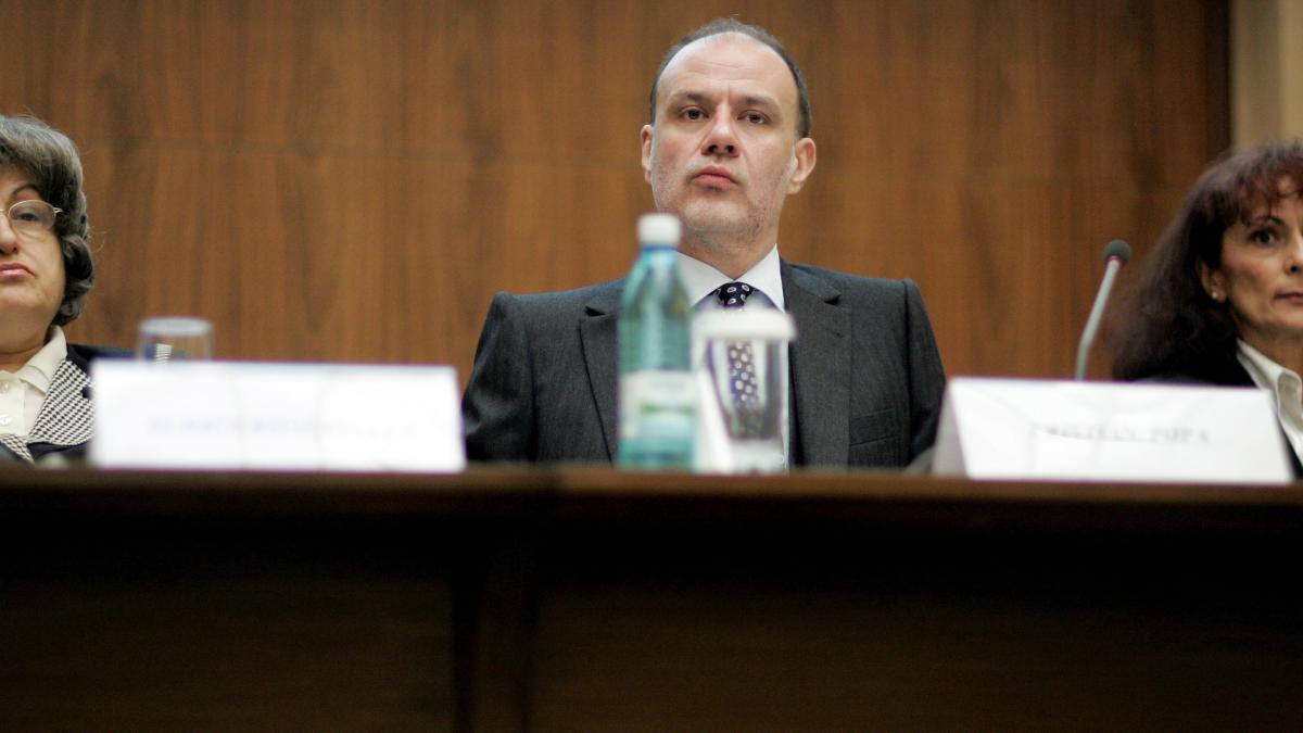 surse traian basescu s a intalnit joi seara cu viceguvernatorul bnr cristian popa