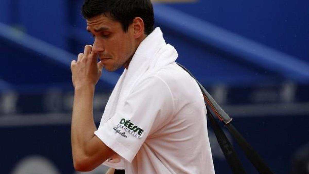 victor hanescu eliminat in optimile turneului de la buenos aires