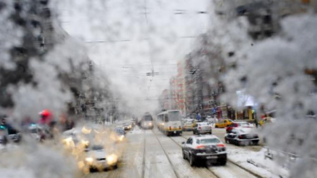 ninsori si viscol in toata tara incepand de vineri vezi prognoza meteo