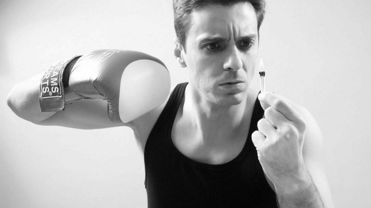 o fotografie cu mircea badea a fost vanduta in scopuri caritabile