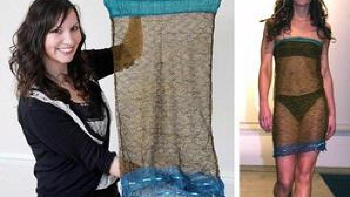 rochia in care kate middleton l a cucerit pe printul william scoasa la licitatie