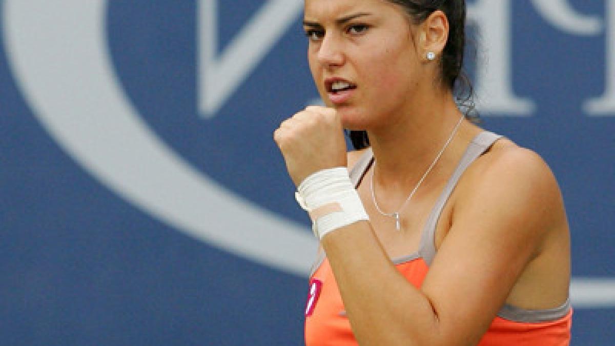 sorana carstea s a calificat in turul doi la acapulco adrian ungur eliminat in primul tur
