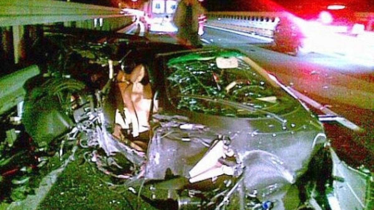 accident de milioane de lire sterline una din cele mai scumpe masini din lume distrusa total