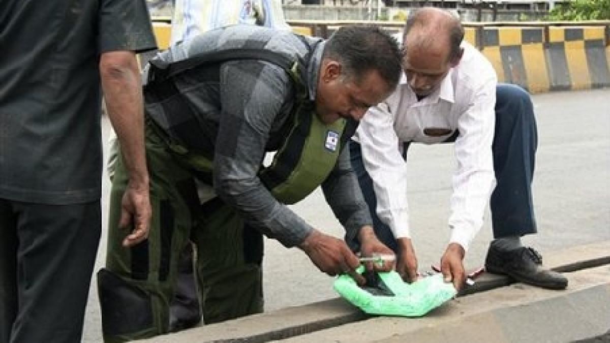 politia a descoperit doua bombe la sediul unei televiziuni private din georgia