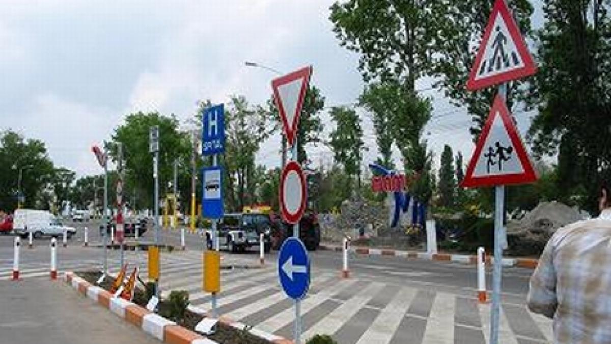 indicatoare rutiere furate pentru a fi valorificate la fier vechi