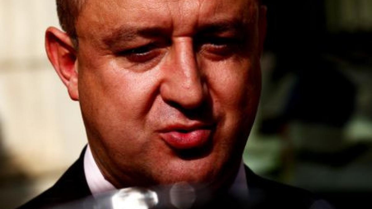 sorin blejnar parintii mei plang acasa