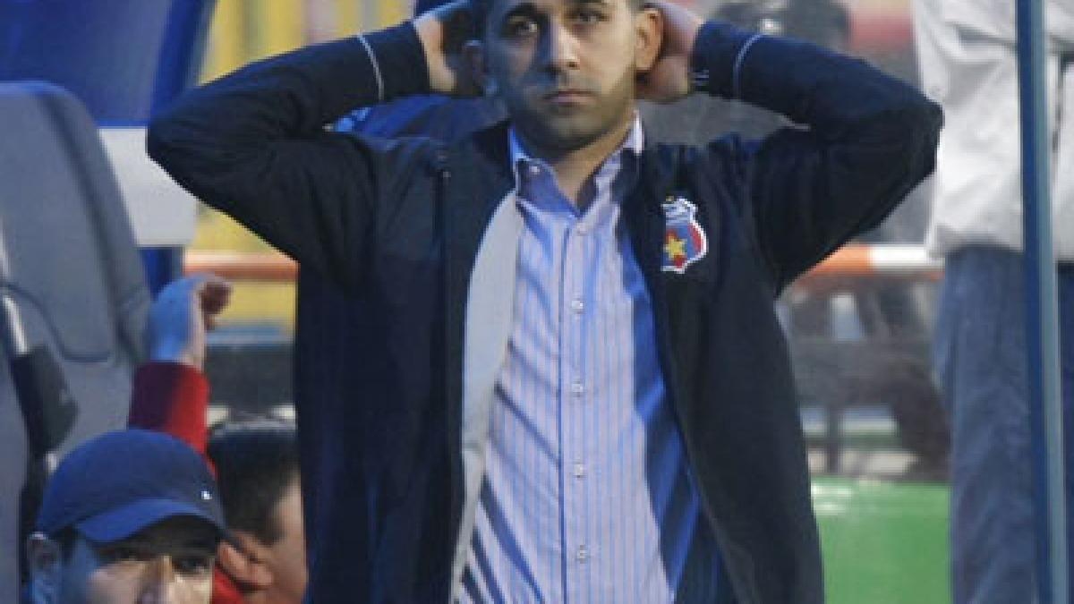 marius ianuli zis mache subiect de ironii in ghencea am dat mana cu el dar purta manusi